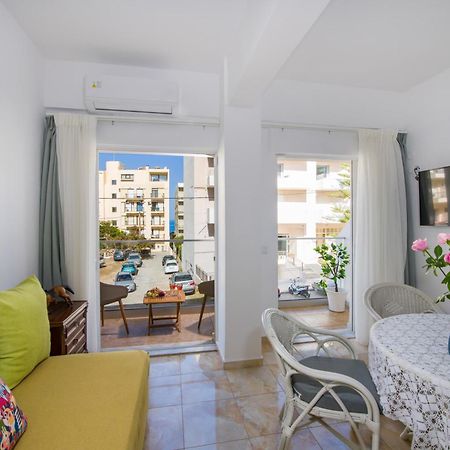 Lucky Suites (Adults Only) Resmo Dış mekan fotoğraf