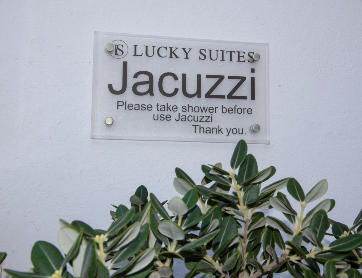Lucky Suites (Adults Only) Resmo Dış mekan fotoğraf