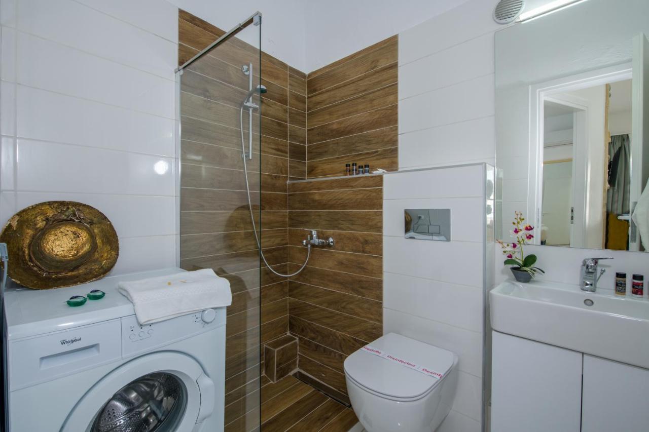 Lucky Suites (Adults Only) Resmo Dış mekan fotoğraf