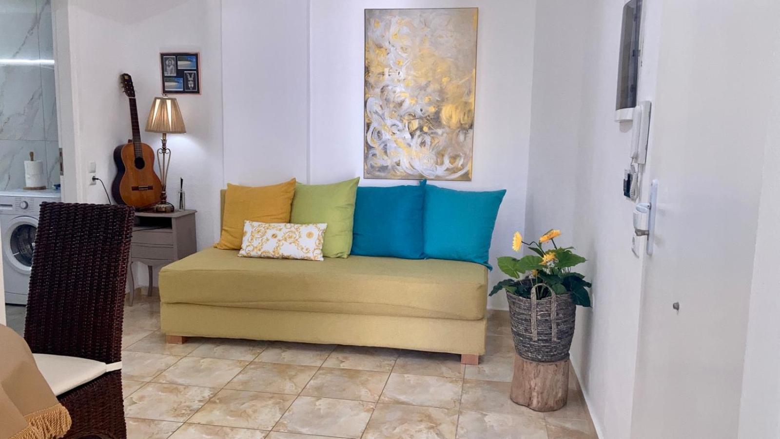 Lucky Suites (Adults Only) Resmo Dış mekan fotoğraf