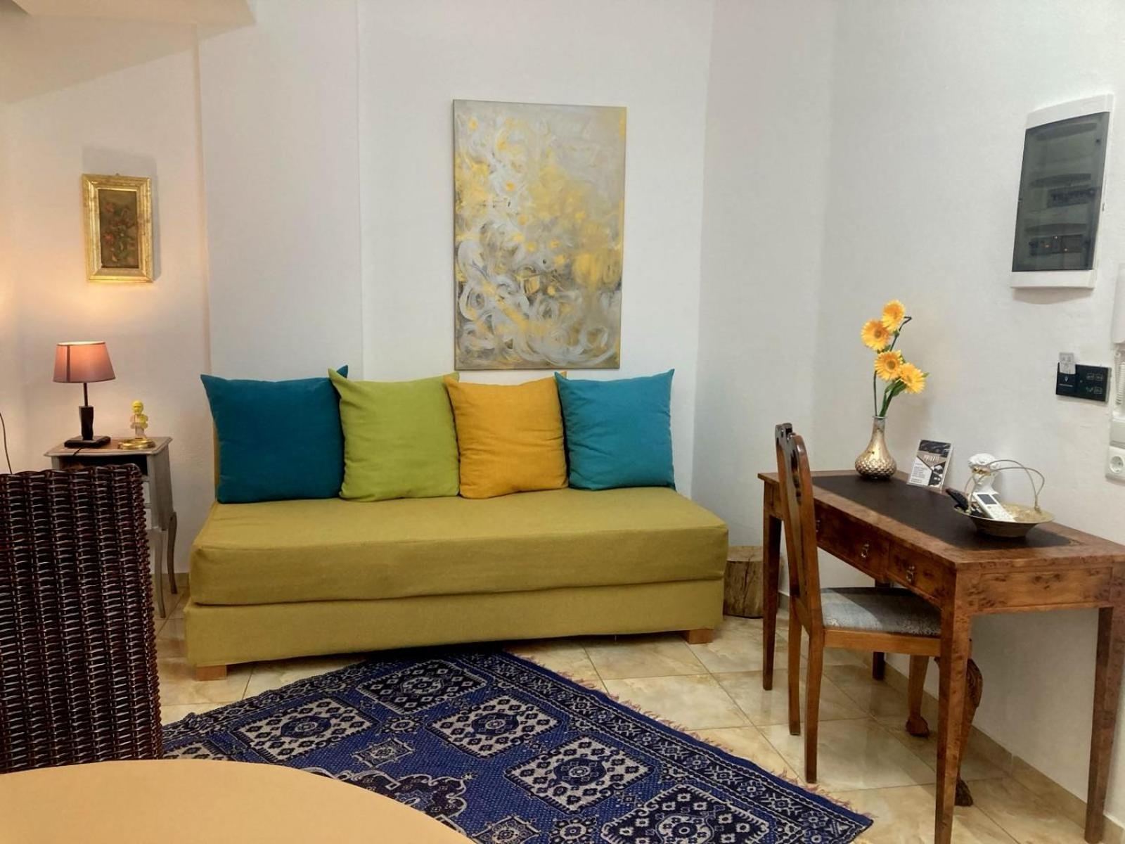 Lucky Suites (Adults Only) Resmo Dış mekan fotoğraf