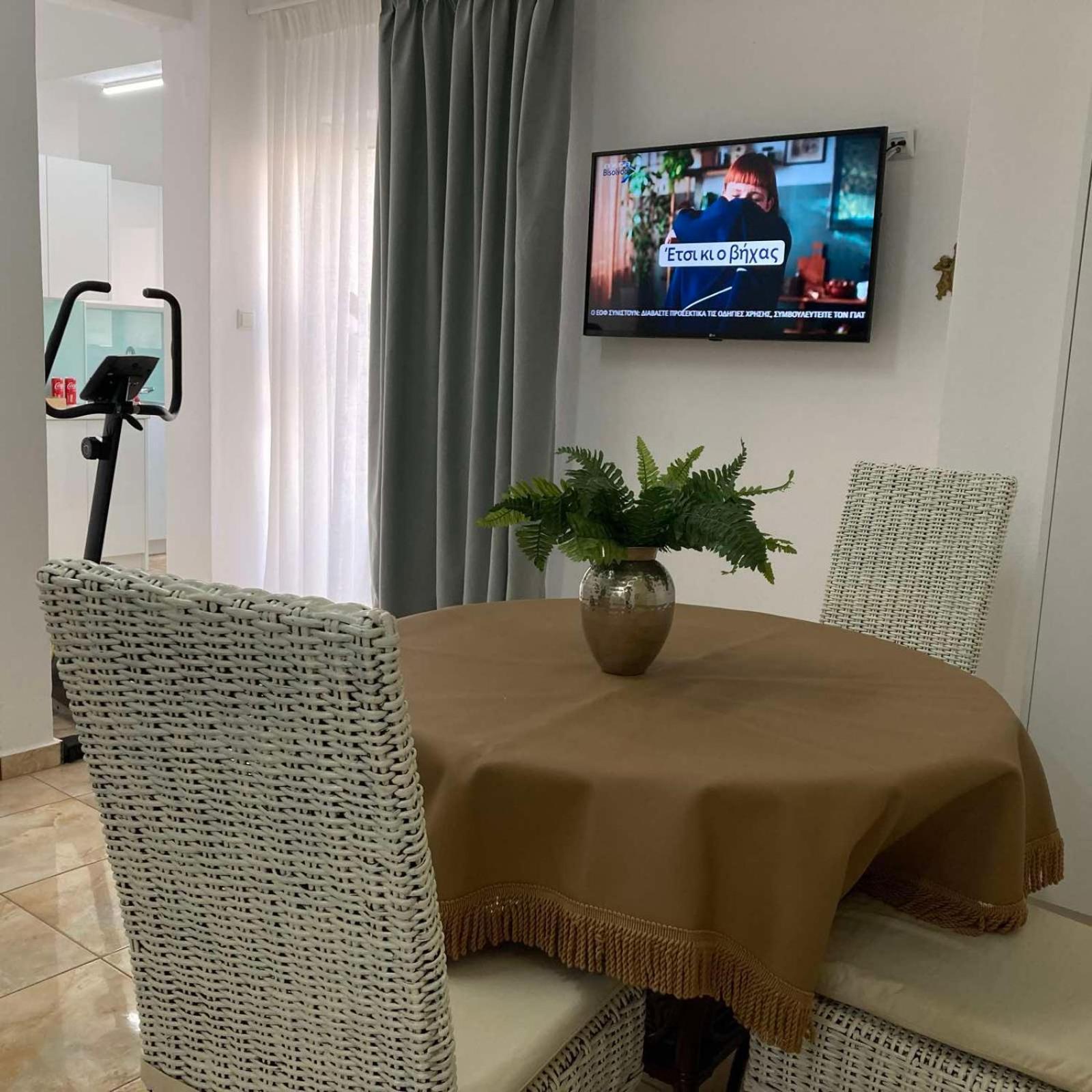 Lucky Suites (Adults Only) Resmo Dış mekan fotoğraf